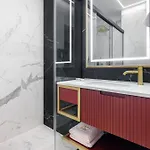 Golden Queen كراكوفيا