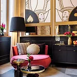 Hotel Golden Queen 4*