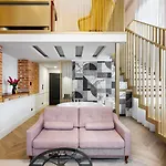 Hotel Golden Queen