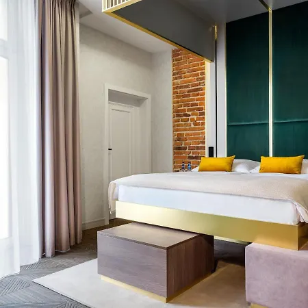 Hotell Golden Queen
