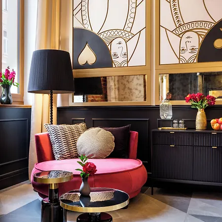 Hotel Golden Queen 4*